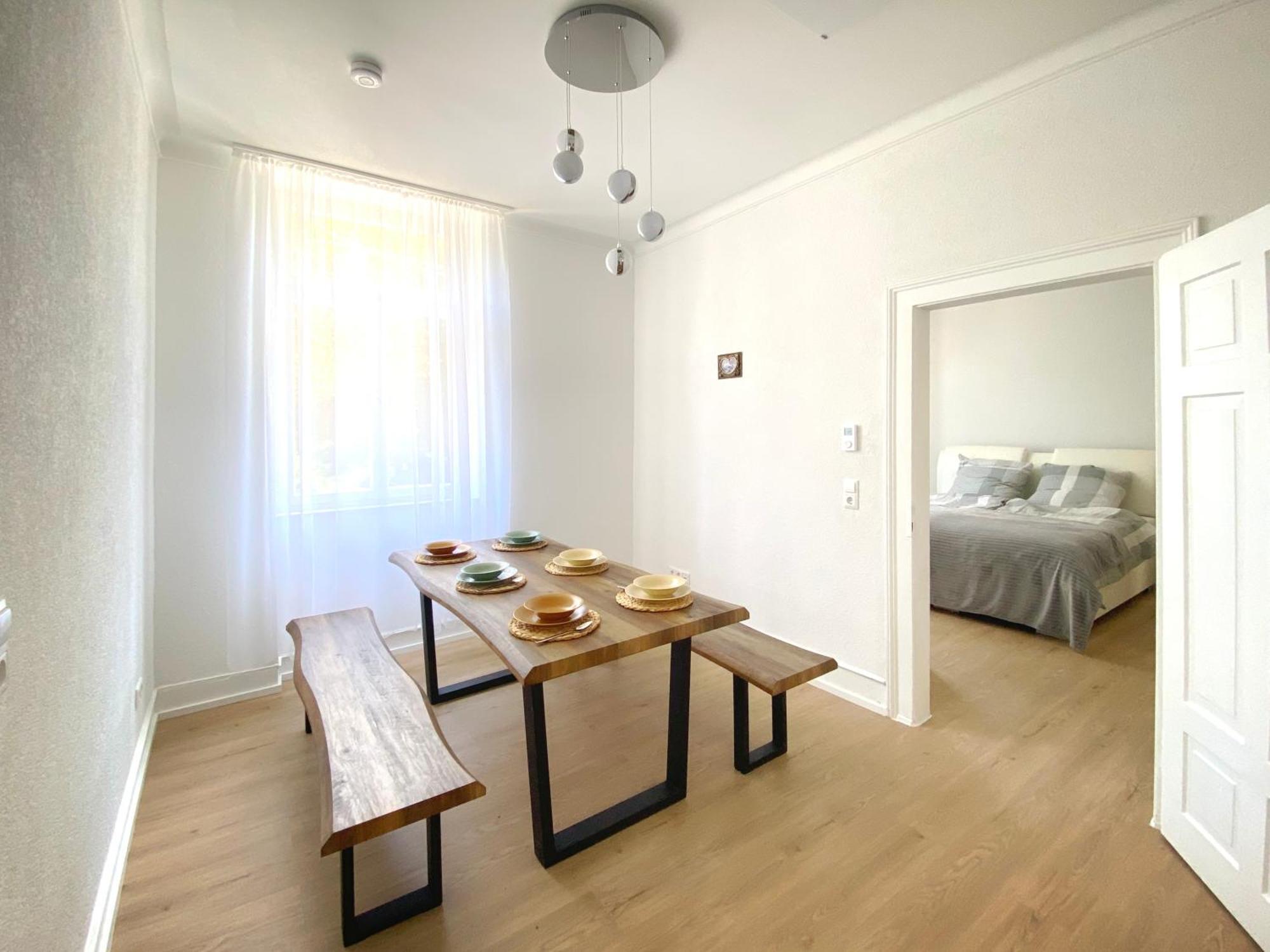 Quiet & Park View - Ulm Mitte Appartement Buitenkant foto